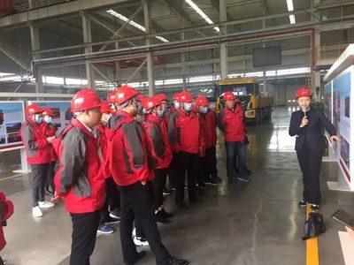 商貿(mào)用戶用經(jīng)驗告訴你,小商品運輸緣何偏愛江淮輕卡